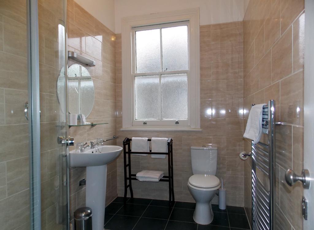 Dillons Hotel London Room photo